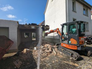 4. Woche bis 28.05 – der Garagenabriss