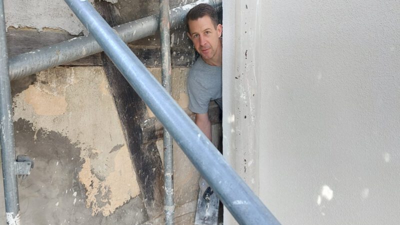 66. Woche bis 04.08 – Gerüst ist weg, Stefan im Gang gefangen